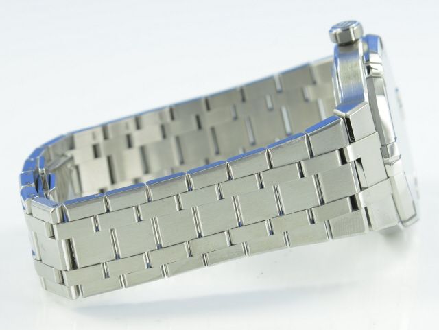 Maurice Lacroix Aikon Automatic 42mm