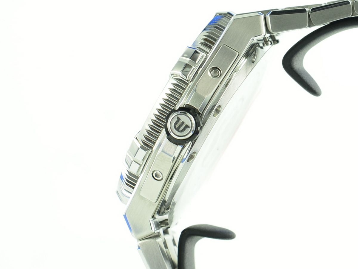 Maurice Lacroix Aikon Venturer GMT 43mm