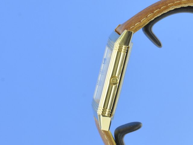 Jaeger-LeCoultre Reverso Classic Medium 18K Faltschliee