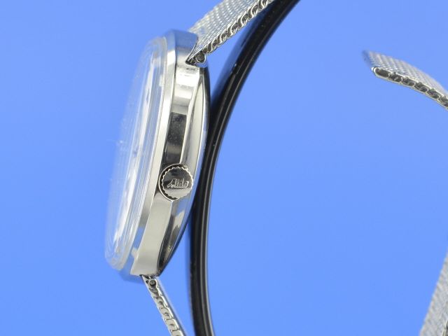 Mido Commander Chronometer