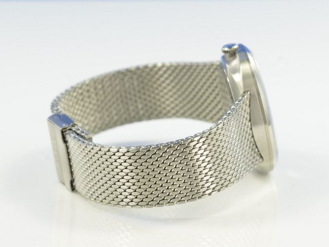 Mido Commander Icne Chronometer