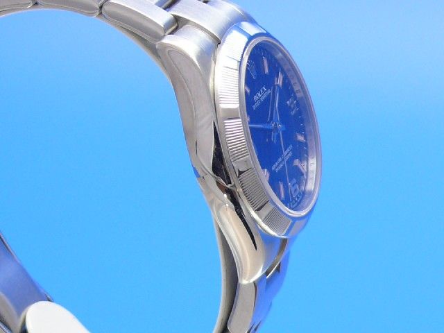 Rolex  Oyster Perpetual Midsize 31mm