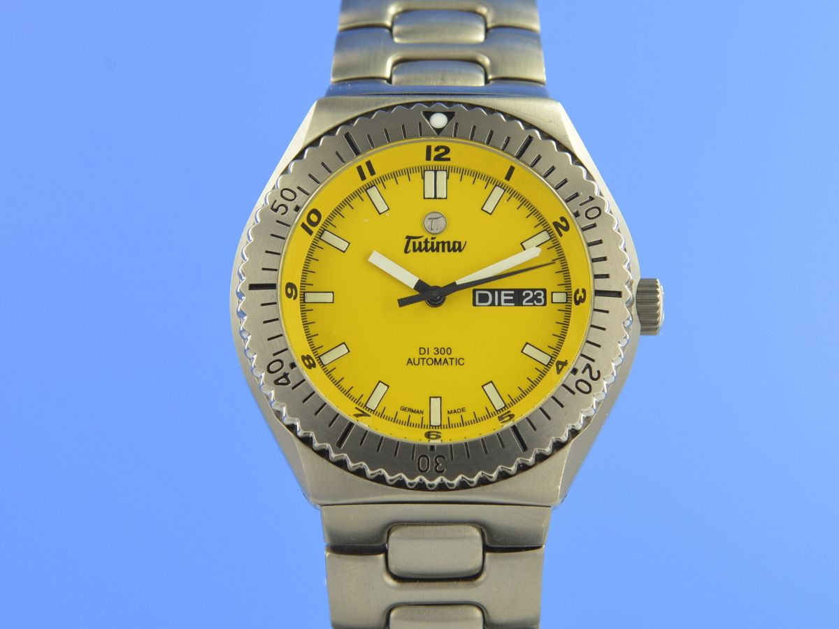 Tutima Military DI 300
