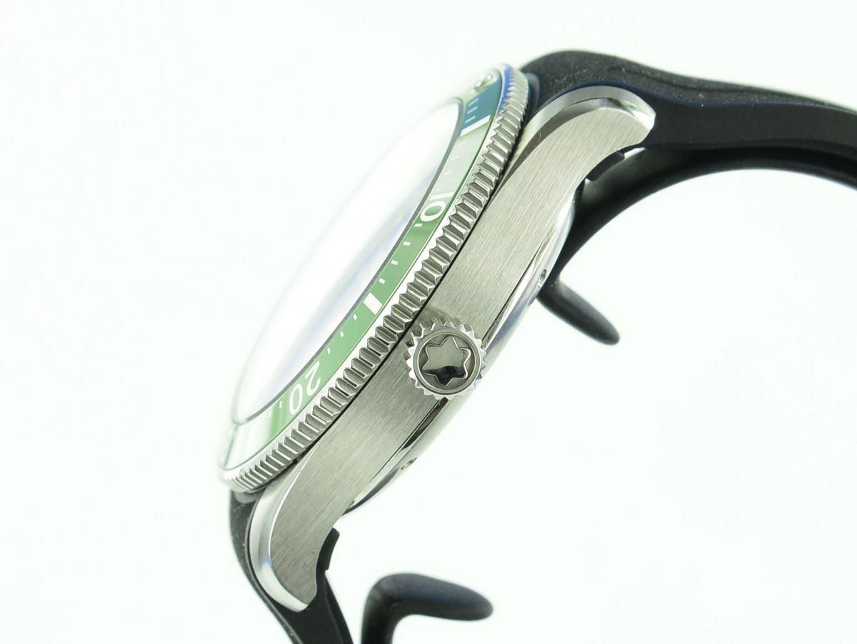 Montblanc 1858 Iced Sea Automatic Date