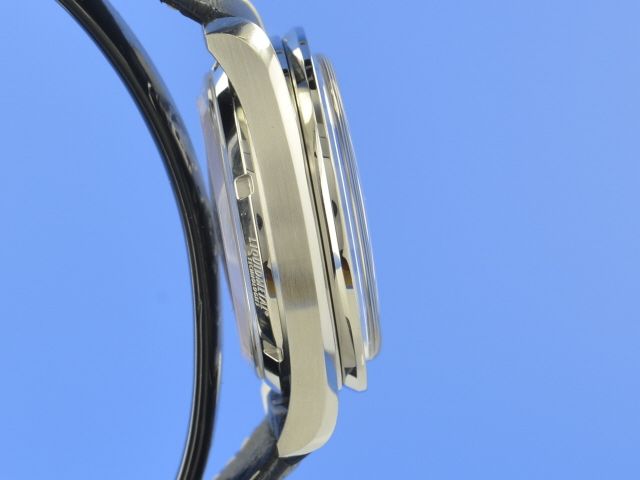 Omega Speedmaster Moonwatch Master Co-Axial Moondphase