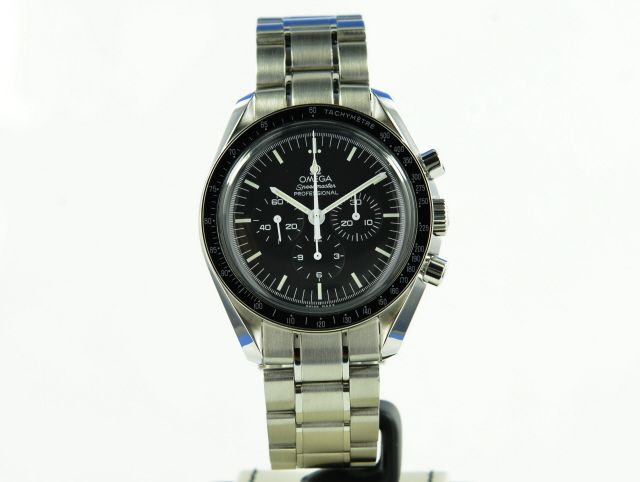 Omega Speedmaster Moonwatch