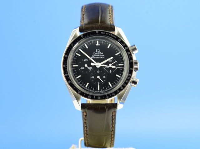 Omega Speedmaster Moonwatch