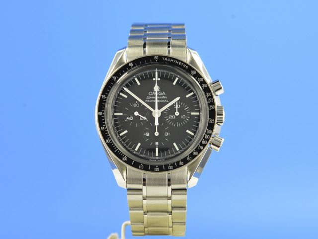 Omega Speedmaster Moonwatch