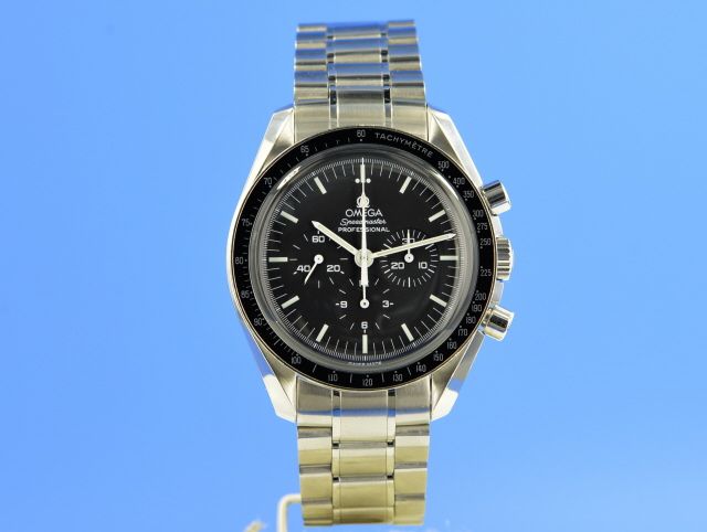 Omega Speedmaster Moonwatch 42 mm