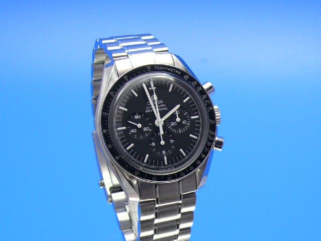 Omega Speedmaster Moonwatch