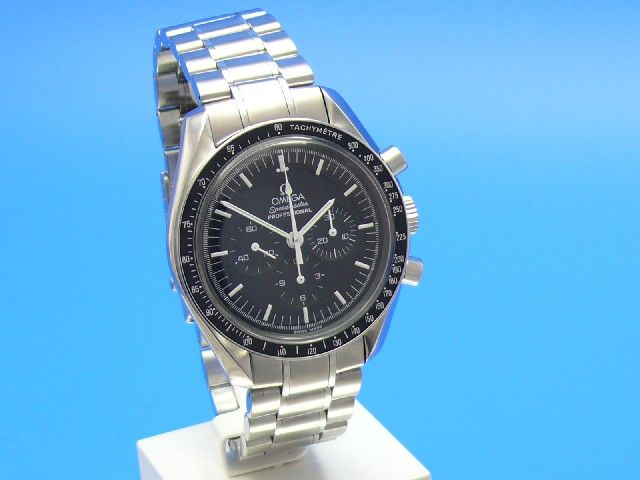 Omega Speedmaster Moonwatch
