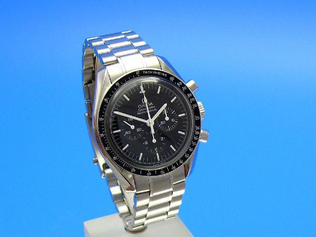 Omega Speedmaster Moonwatch