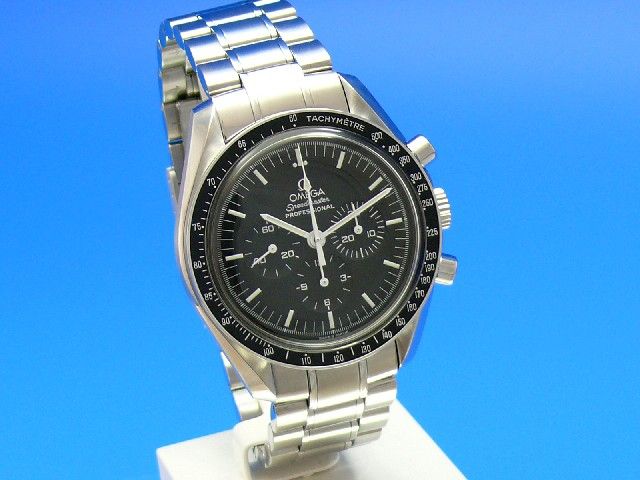 Omega Speedmaster Moonwatch