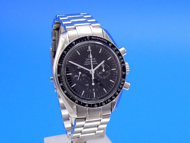Omega Speedmaster Moonwatch