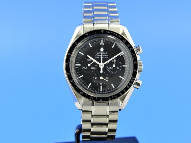 Omega Speedmaster Moonwatch