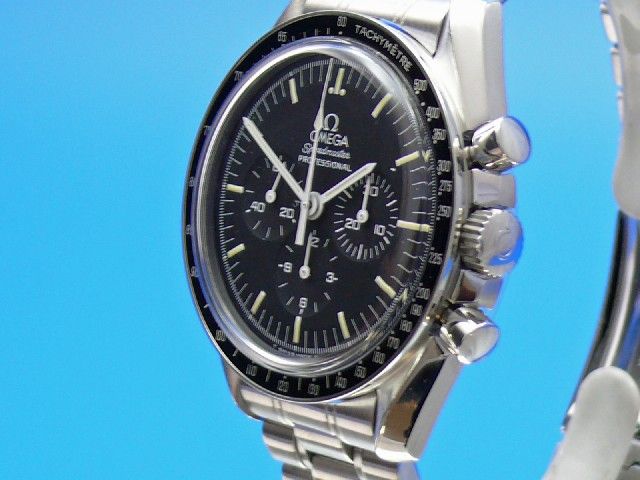 Omega Speedmaster Moonwatch