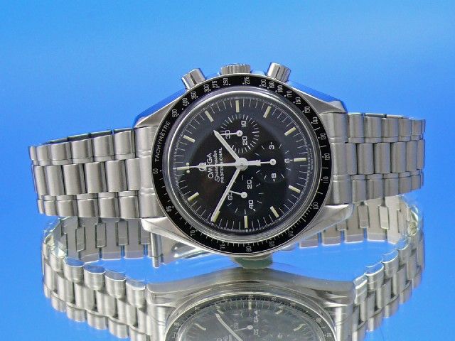 Omega Speedmaster Moonwatch