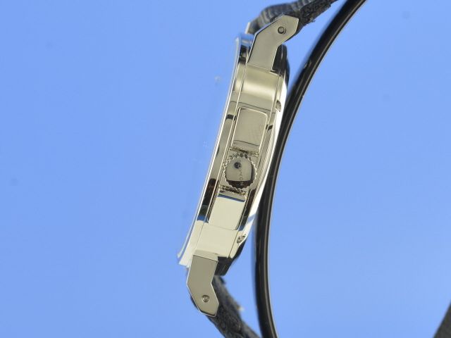 NOMOS Glashtte Ahoi Datum