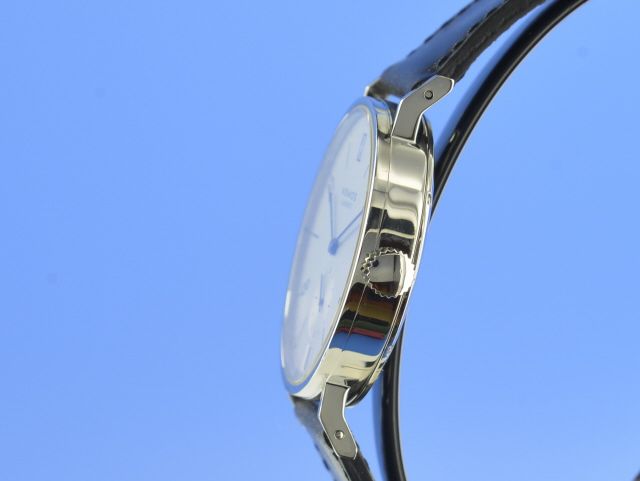 NOMOS Glash�tte Tangomat Datum