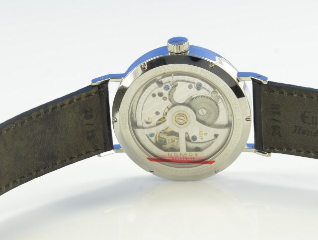 NOMOS Glash�tte Tangomat Datum