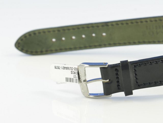 NOMOS Metro Gangreserve