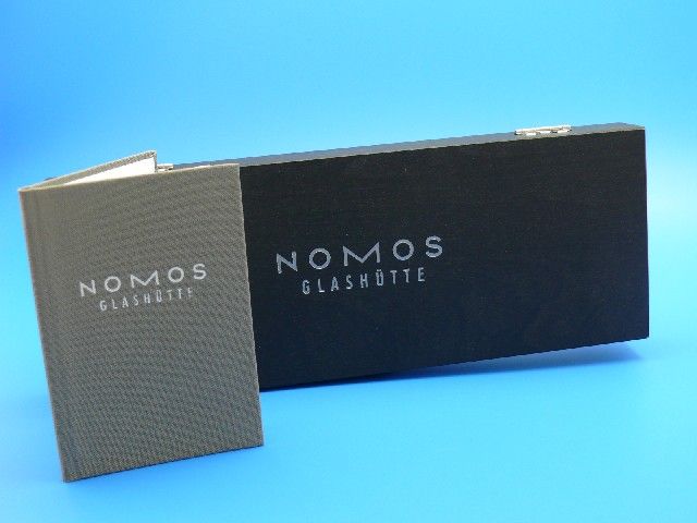 NOMOS Tangente aus 11/2013 unget. UVP*1280