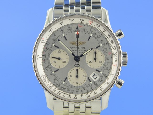 Breitling Navitimer