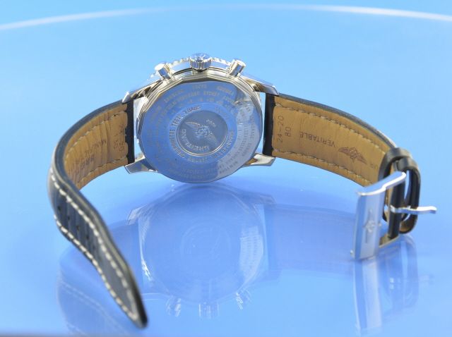 Breitling Navitimer World