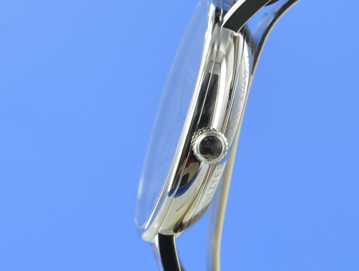 Nomos Ludwig Automatik Datum