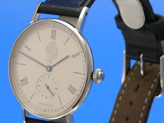 Nomos Ludwig Siemens Sondermodell Glasboden