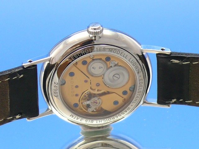 Nomos Ludwig Siemens Sondermodell Glasboden