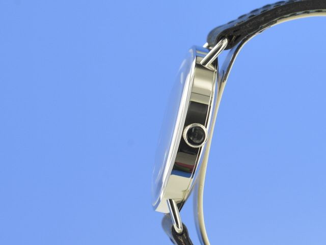 Nomos Metro Neomatik 39