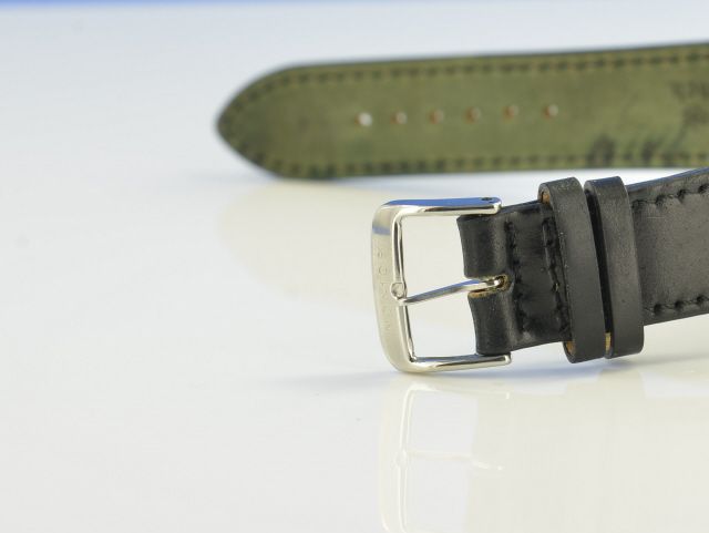 Nomos Metro Neomatik 39