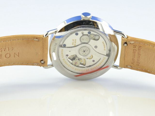 Nomos Neomatik Metro