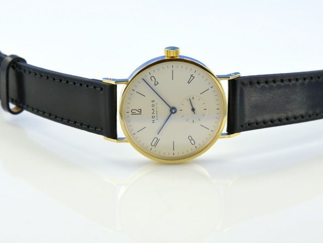 Nomos Tangente 18K Gelbgold
