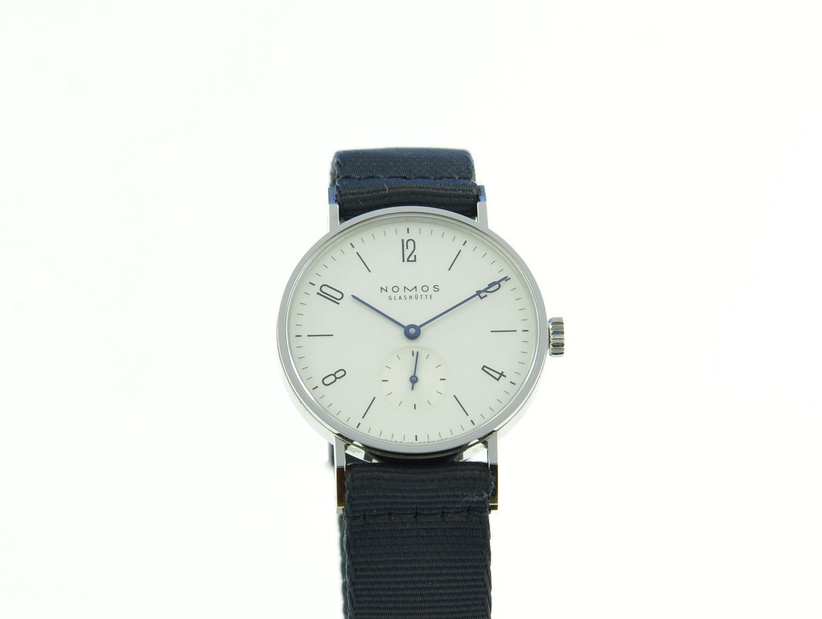 Nomos Tangente 35 aus 2023 B/P