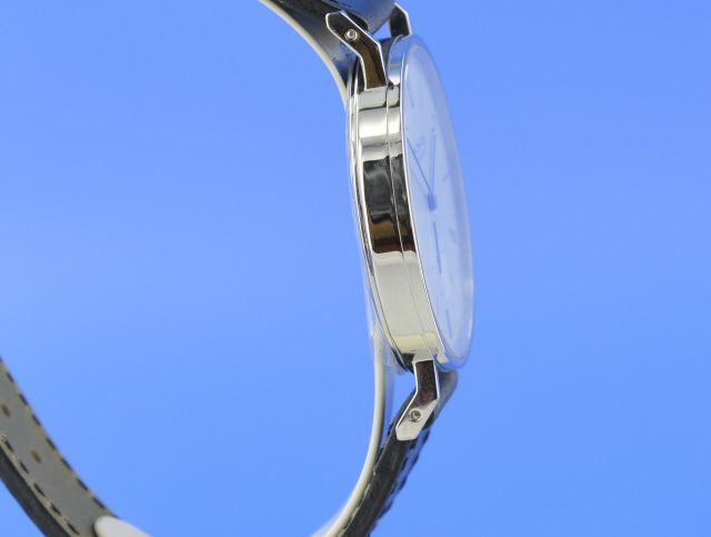 Nomos Tangente 38 Datum