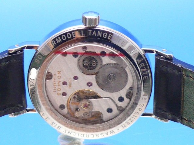 Nomos Tangente rzte ohne Grenzen Limitiert auf 1000St.