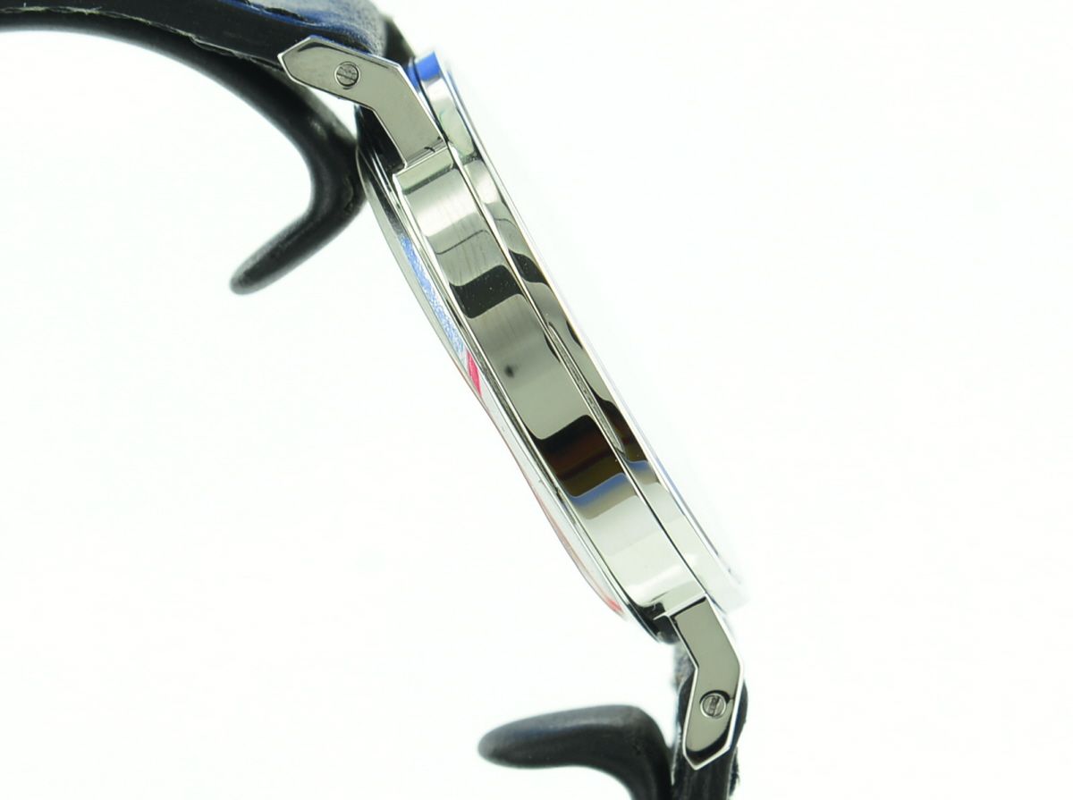 Nomos Tangente Gangreserve Datum 131