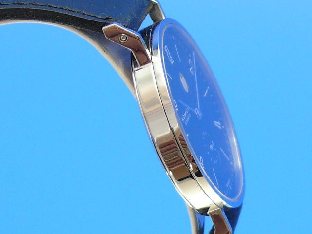 Nomos Tangente Gangreserve