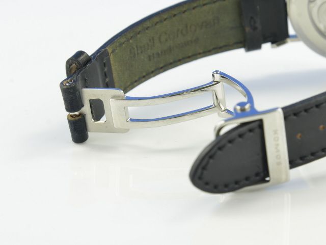 Nomos Tangente Glasboden Faltschliee