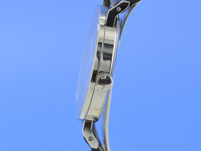 Nomos Tangente Ruthenium Datum