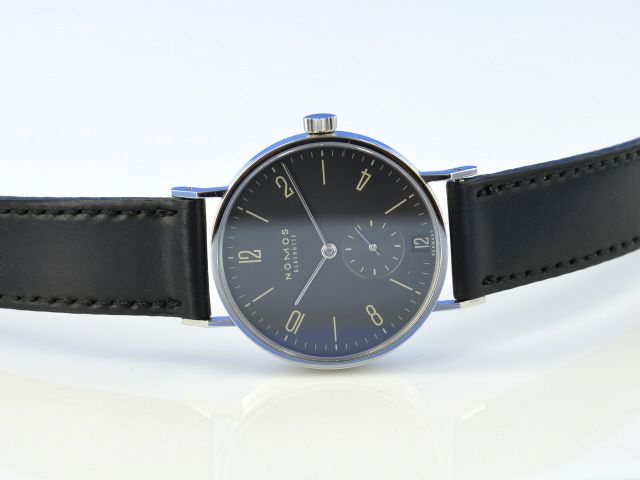 Nomos Tangente Ruthenium Datum