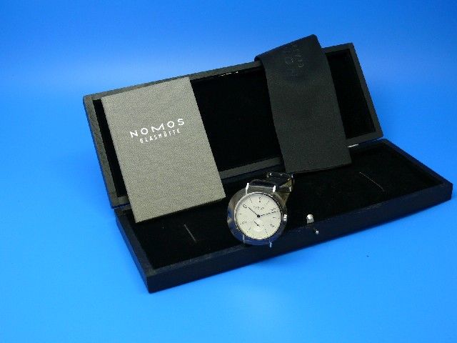 Nomos Tangente aus 01/2015