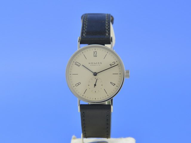 Nomos Tangente