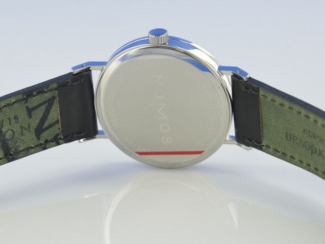 Nomos Tangente