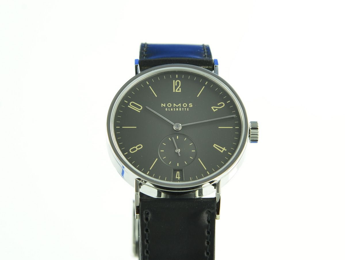 Nomos Tangomat Ruthenium Datum 603