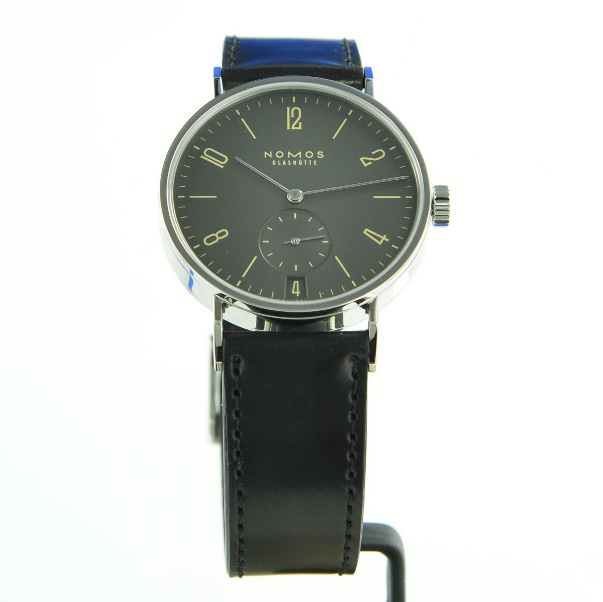 Nomos Tangomat Ruthenium Datum 603