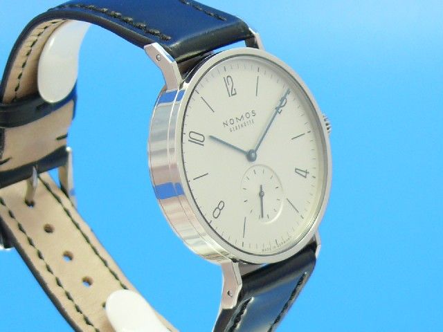 Nomos Tangomat