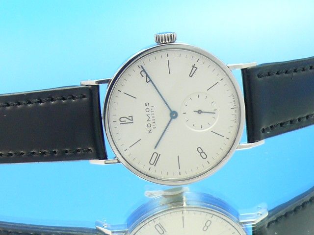 Nomos Tangomat
